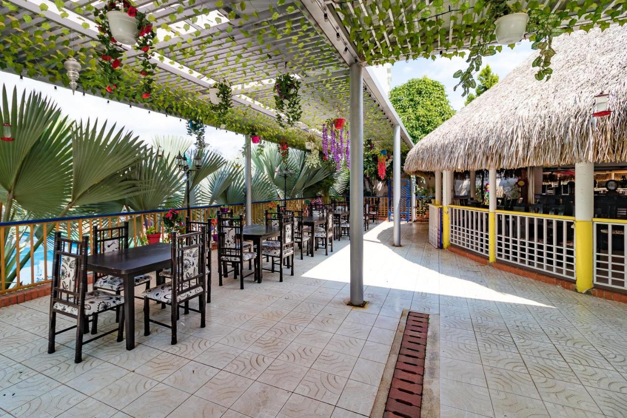 Hotel Ayenda 1132 Copiclub Ibagué Exterior foto